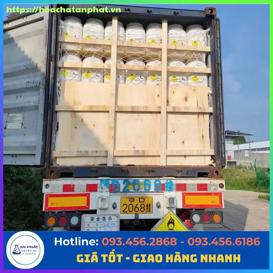 TCCA dạng bột C3Cl3N3O3 90%, Trung Quốc, Thùng 25kg