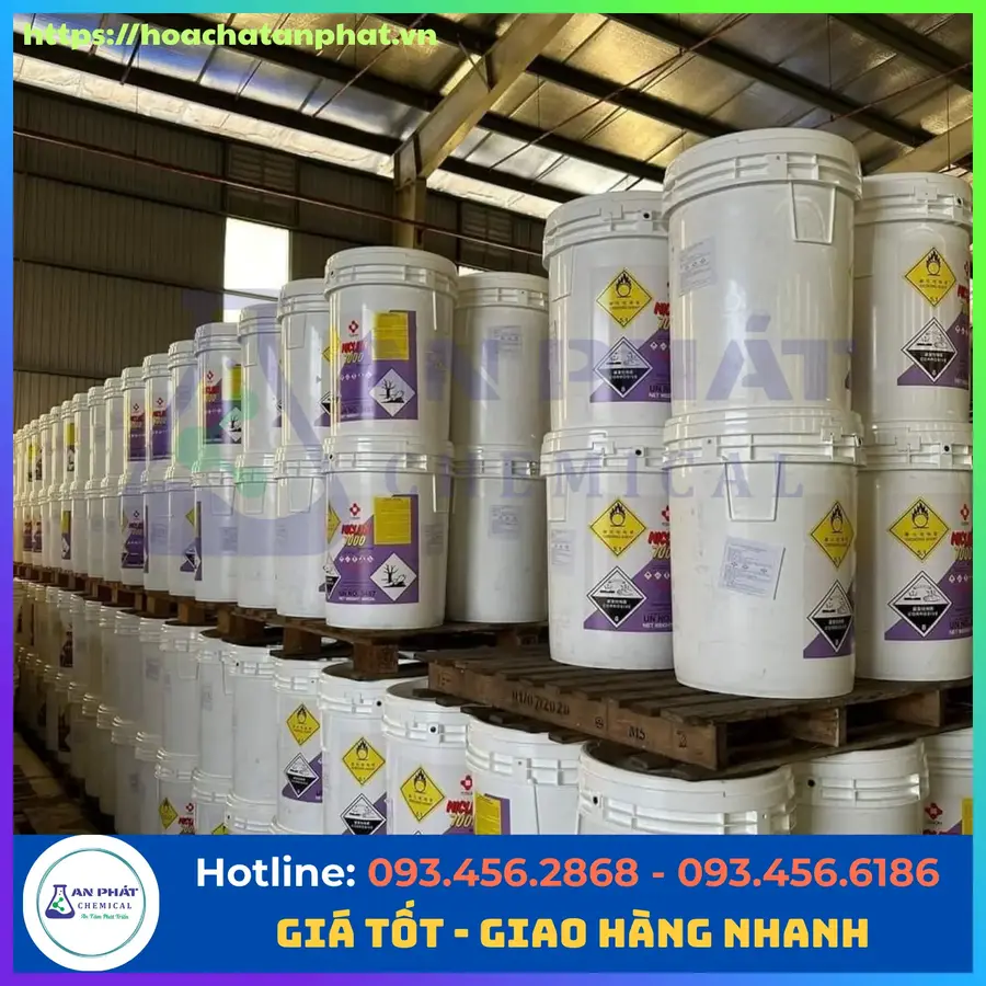 Chlorine ( Clo) Niclon 70%, Nhật, Thùng 45kg